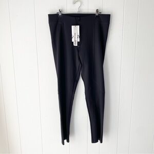 Zara Women's The Apres-Ski Scuba Legging Black Small Zipper Close High Waist XXL
